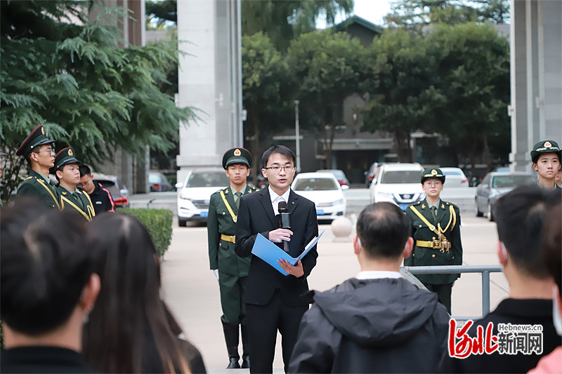 1666231529759225.jpg (周四11版教育 视觉)“国旗下讲话”活(11432305)-20221020095505.jpg