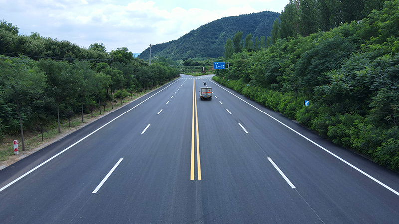 唐山今年普通干线公路养护全部完工1_副本.jpg