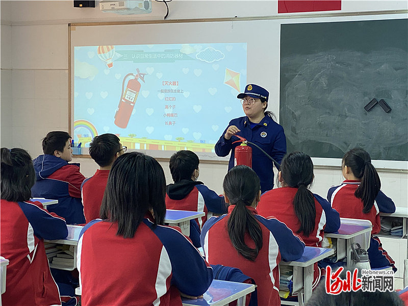 1675766242335752.jpg 保定1.jpg