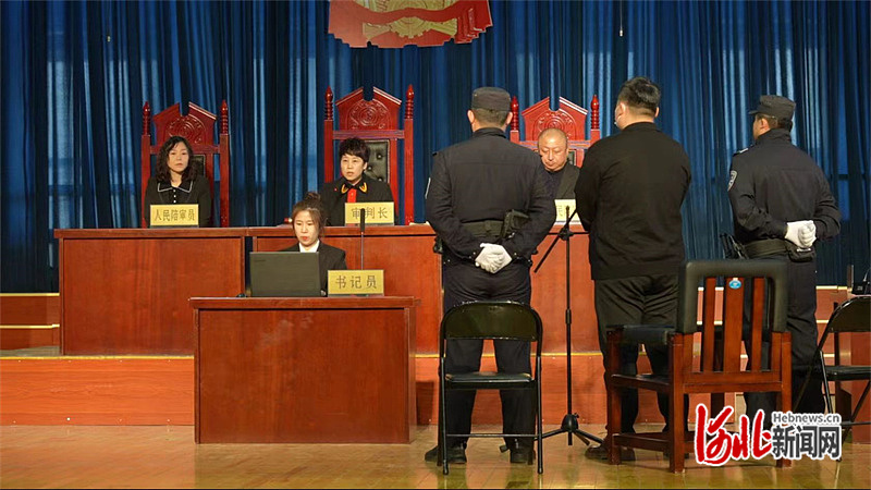 法治1.jpg