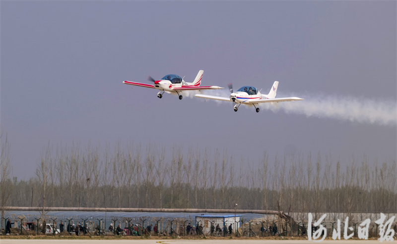 河北：威县通用机场试飞成功6.jpg