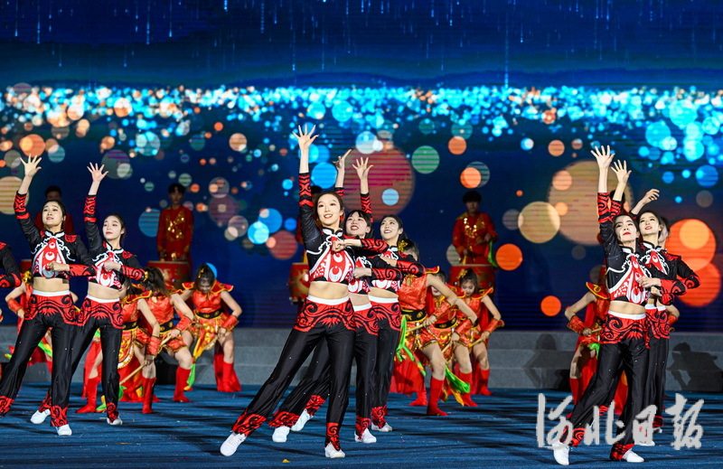 高清大图！来看河北省少数民族传统体育运动会开幕式3.jpg