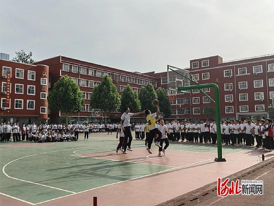 石家庄市第八十一中学举行三人制篮球比赛_河北新闻网