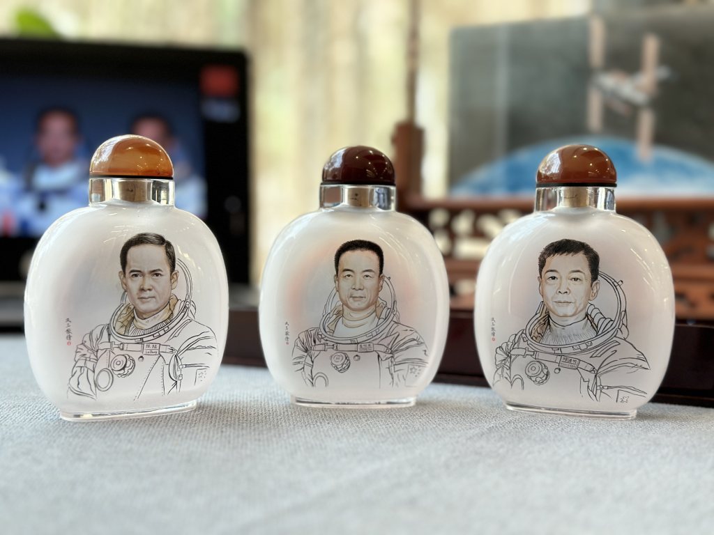 非遗冀忆丨当衡水内画遇上神舟十五号