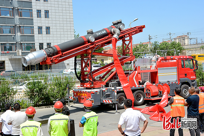 开云官方网站：秦皇岛市城市管理综合行政执法局开展2023年防汛应急演练(图1)