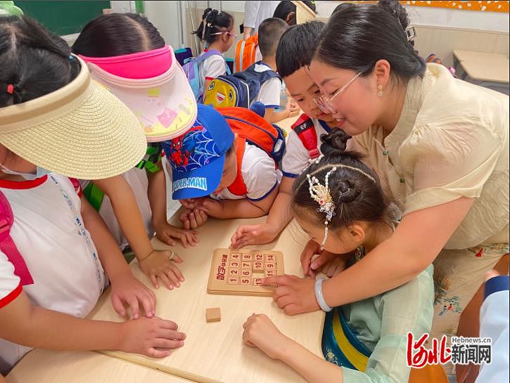 幼小衔接石家庄市实验幼儿园幼儿参观橄榄树小学