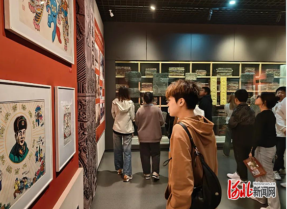 衡水学院美术学院产品设计专业师生在武强年画博物馆开展实践教学活动