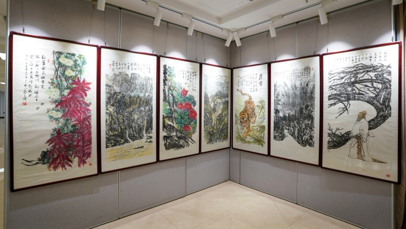 尽享艺术饕餮盛宴 "蔡子谔80初度学术文献暨书画展"正式开展_河北新闻
