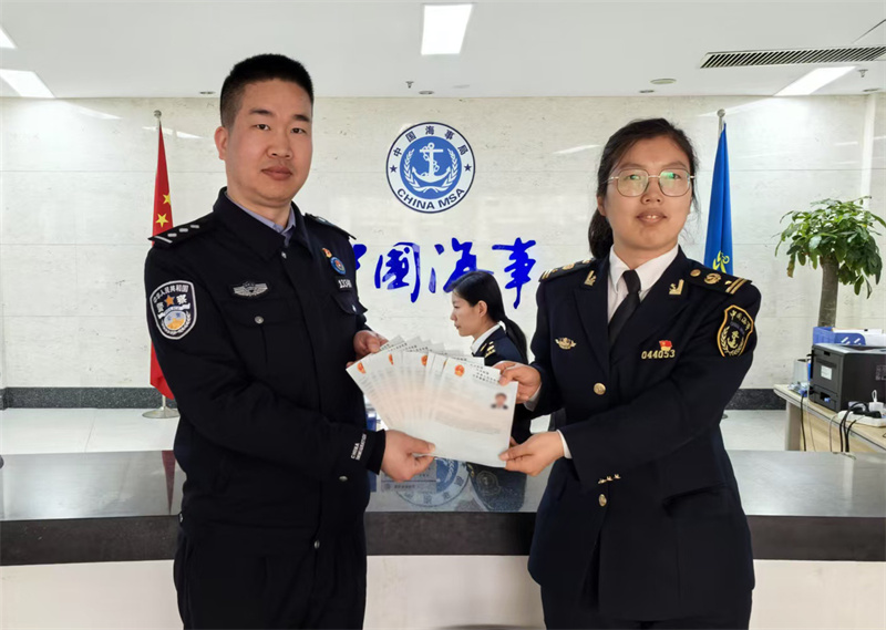 河北首批邊檢公務(wù)船船員適任證書在曹妃甸簽發(fā)(圖2)
