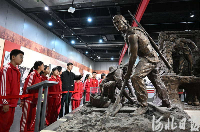 清明至 祭先烈5.jpeg