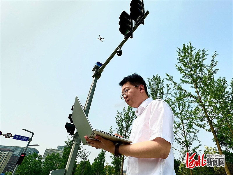 记者走基层｜数字道路飞来“空中巡检员”