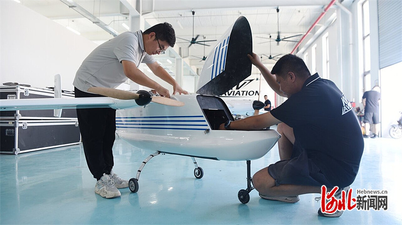 龙8新闻纵深｜石家庄市栾城区：汇聚成链低空经济蓄势“起飞”(图2)