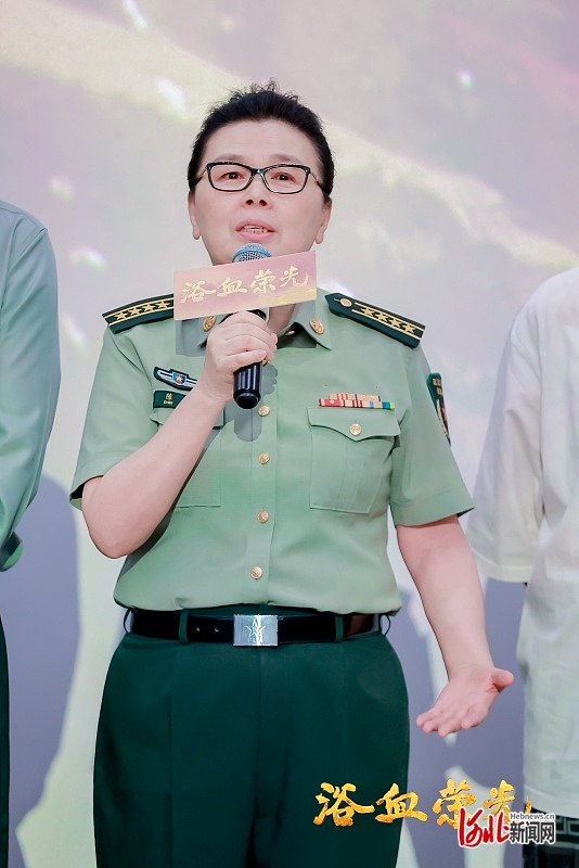 第一现场｜电视剧《浴血荣光》主创团队走进军博：让今天的青年看到先辈的热血青春(图6)